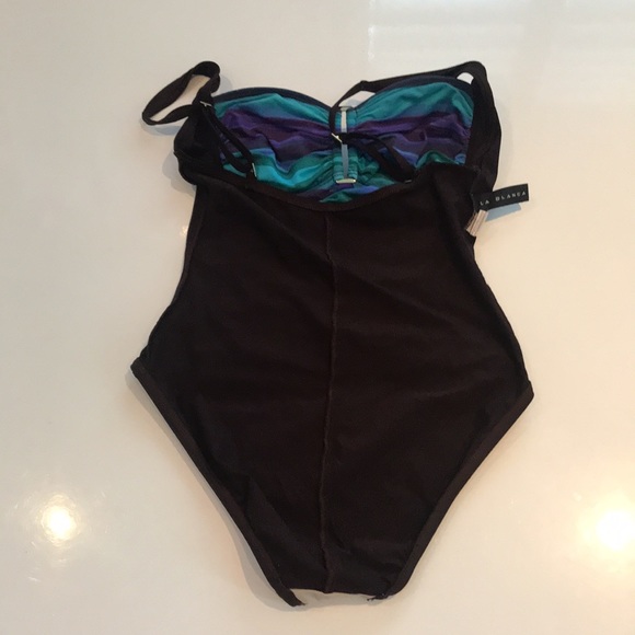 La Blanca Bathing Suit - Picture 13 of 17